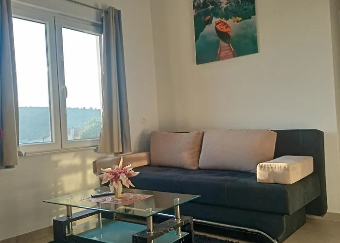 Versizo Rogoznica * Sevid